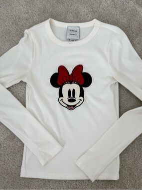 Disney x Forever 21 women’s Minnie Mouse Cream Long Sleeve Top - Red Bow